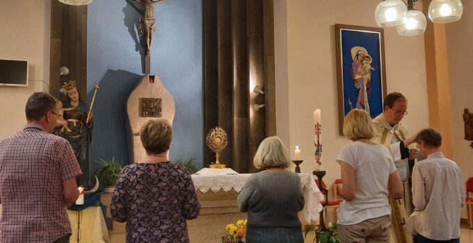 „Betet um den Hl. Geist als ginge es um euer Leben…